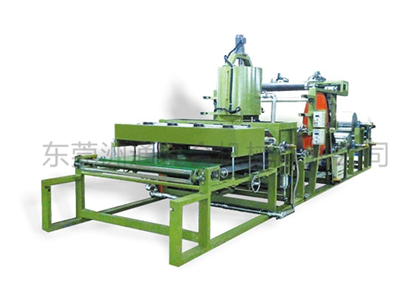 鞋材復(fù)合機(jī)21(800).jpg 鞋材復(fù)合機(jī)21(800).jpg